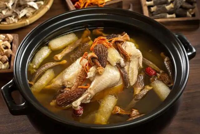女性下体尿路感染应该用什么药、女性下尿路感染是什么原因引起的 -女性下尿路感染的症状吃什么药网